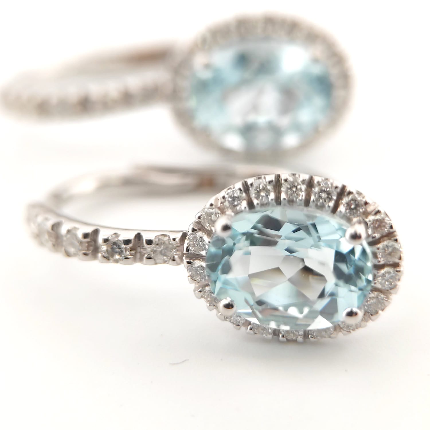 Orecchini oro bianco 18kt Diamanti 0,38 Ct Acquamarina 8x6-2b Gioielli