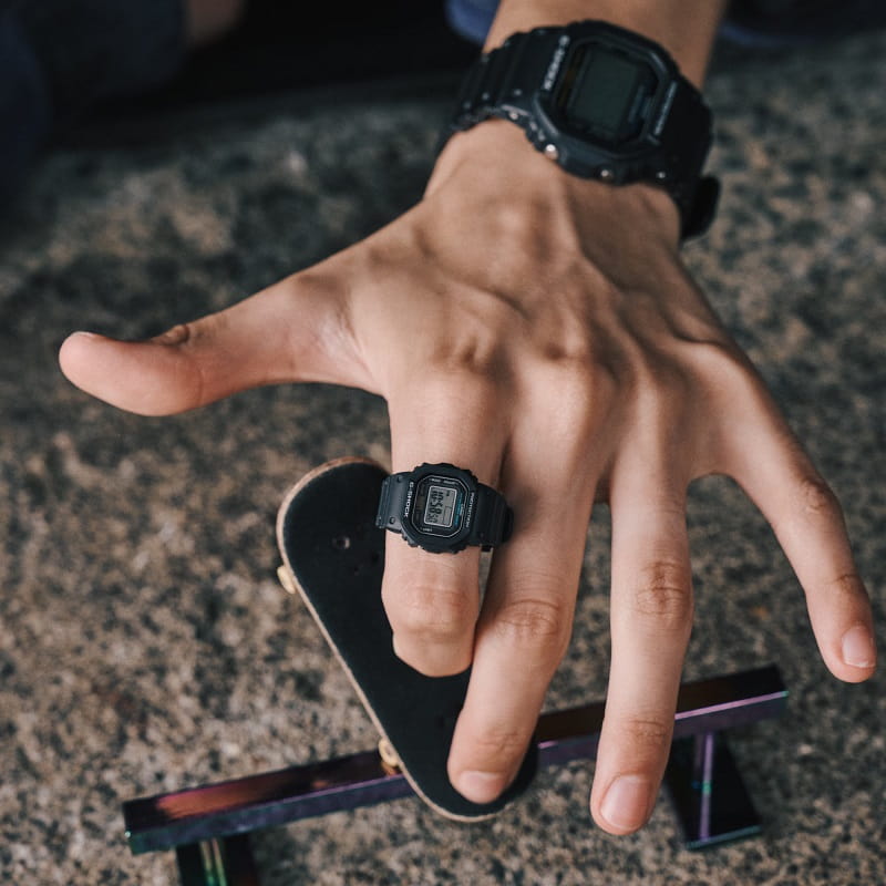 Orologio Anello Casio Ring-Watch DWN-5600-1ER Limited Edition 20 mm-2b Gioielli