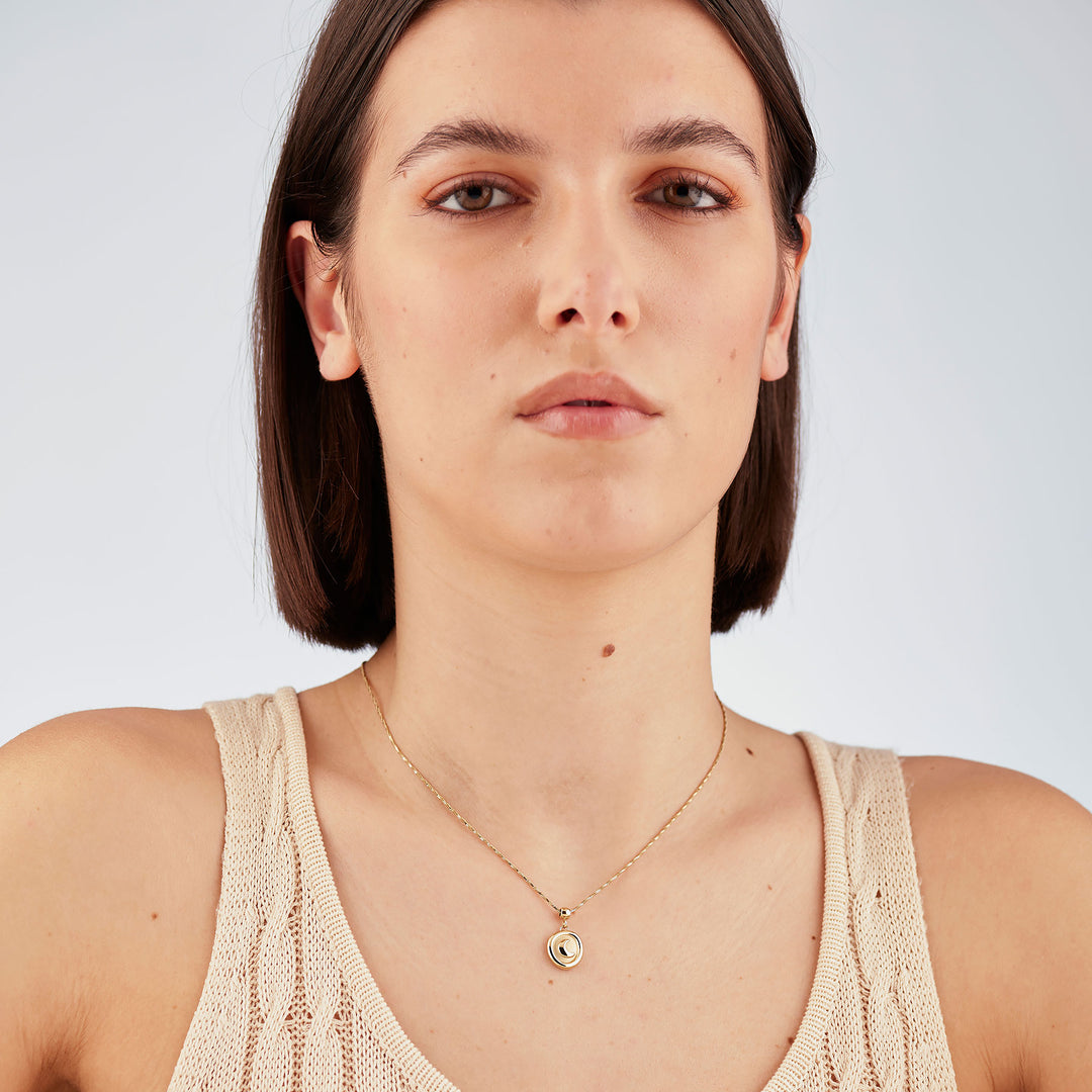 Collana S'Agapõ Feelings SFE41 luna satinata color oro-2b Gioielli