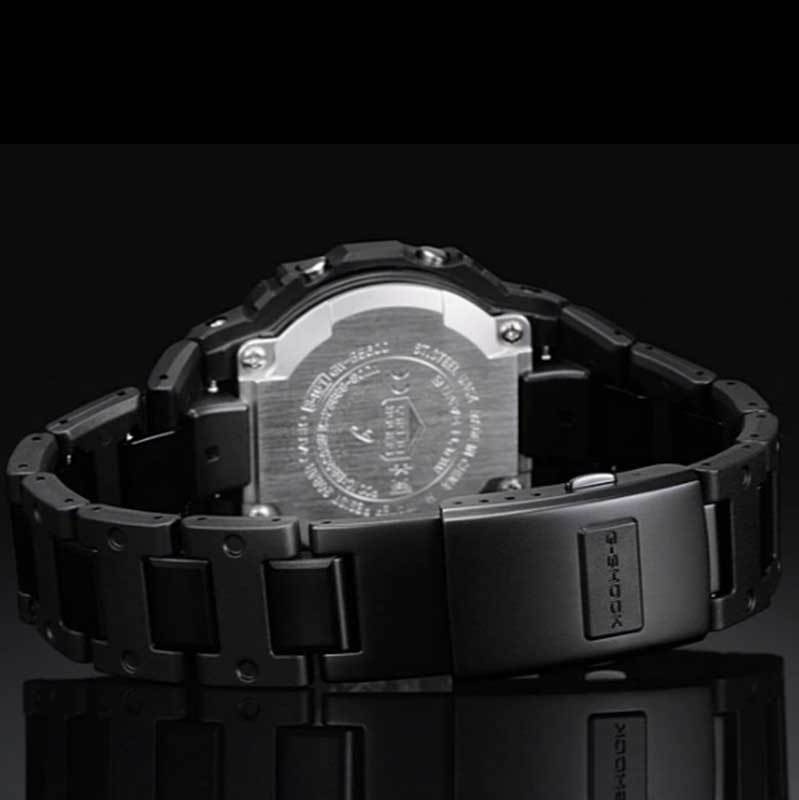 Orologio Casio G-Shock GW-B5600BC-1ER radiocontrollato solare nero e oro-2b Gioielli